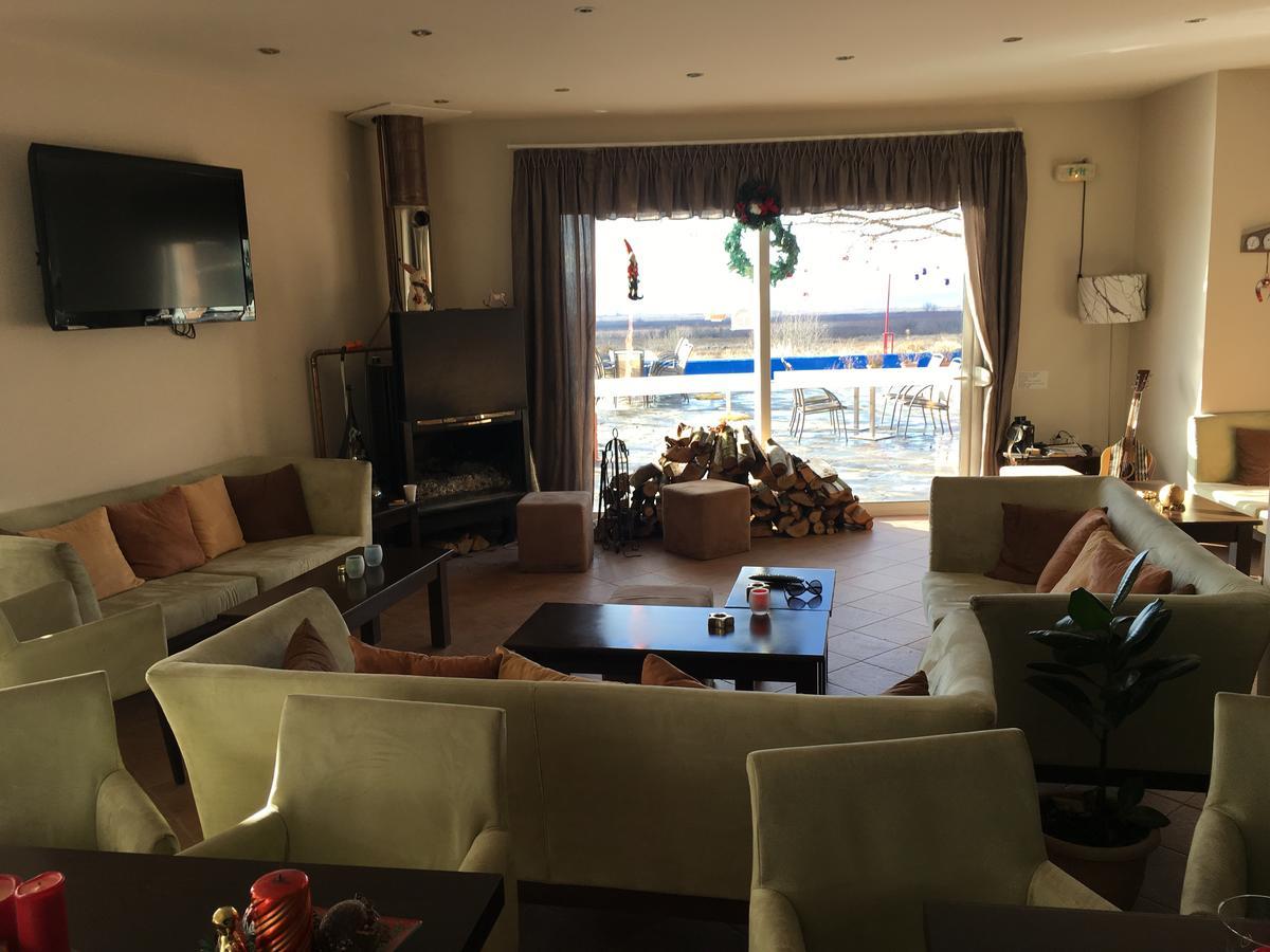 Aitheron Hotel Air Park Zervi Zewnętrze zdjęcie