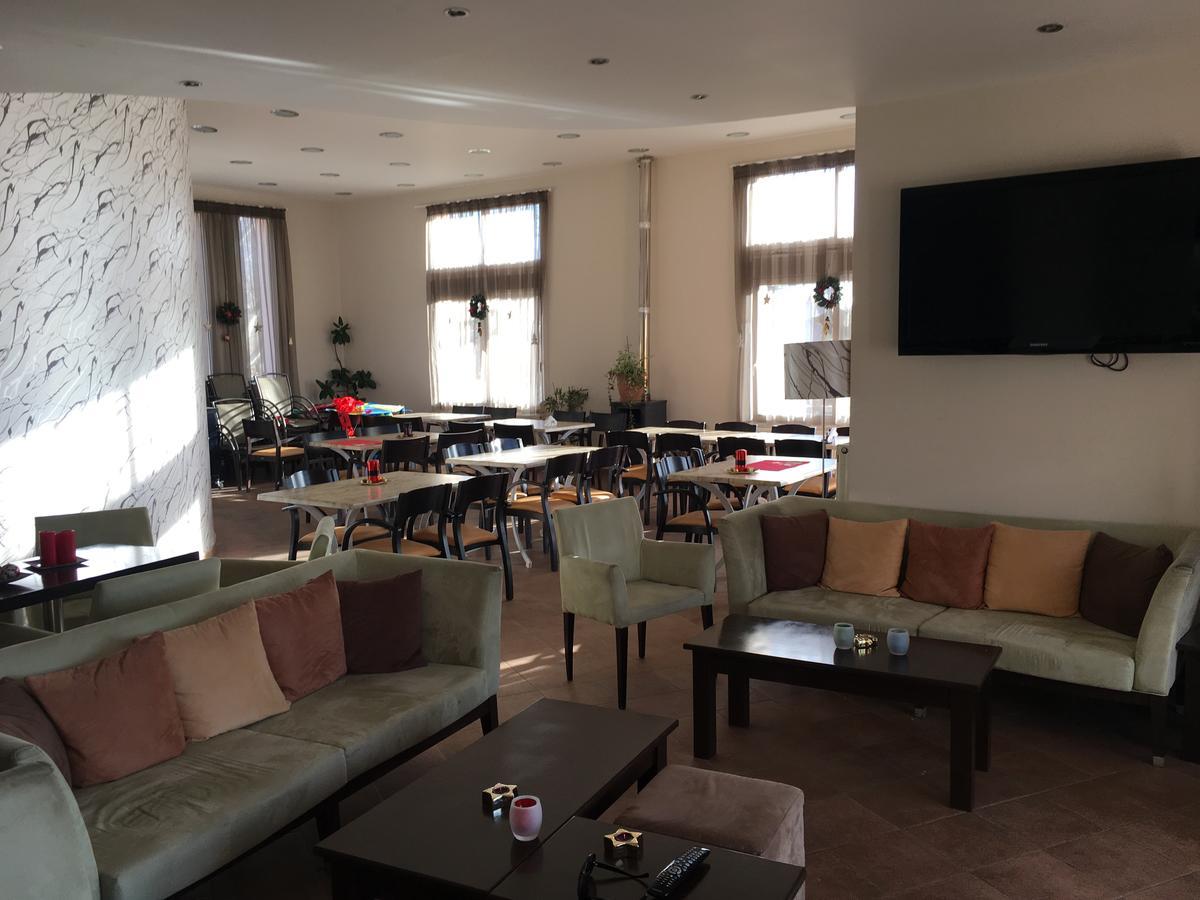 Aitheron Hotel Air Park Zervi Zewnętrze zdjęcie